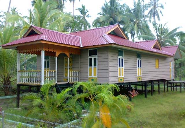 Rumah Melayu Atap Limas Potong
