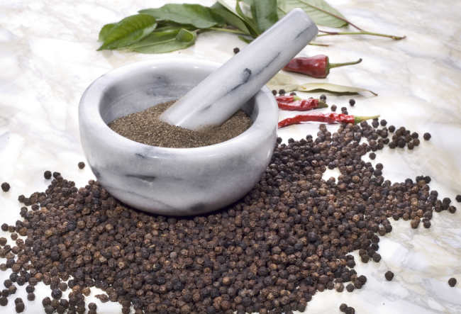 9 Health Benefits of Black Pepper